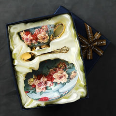 Luxury Vintage Floral Tea Set β Elegant Gold-Trimmed Porcelain Cups & Saucers Gift Box